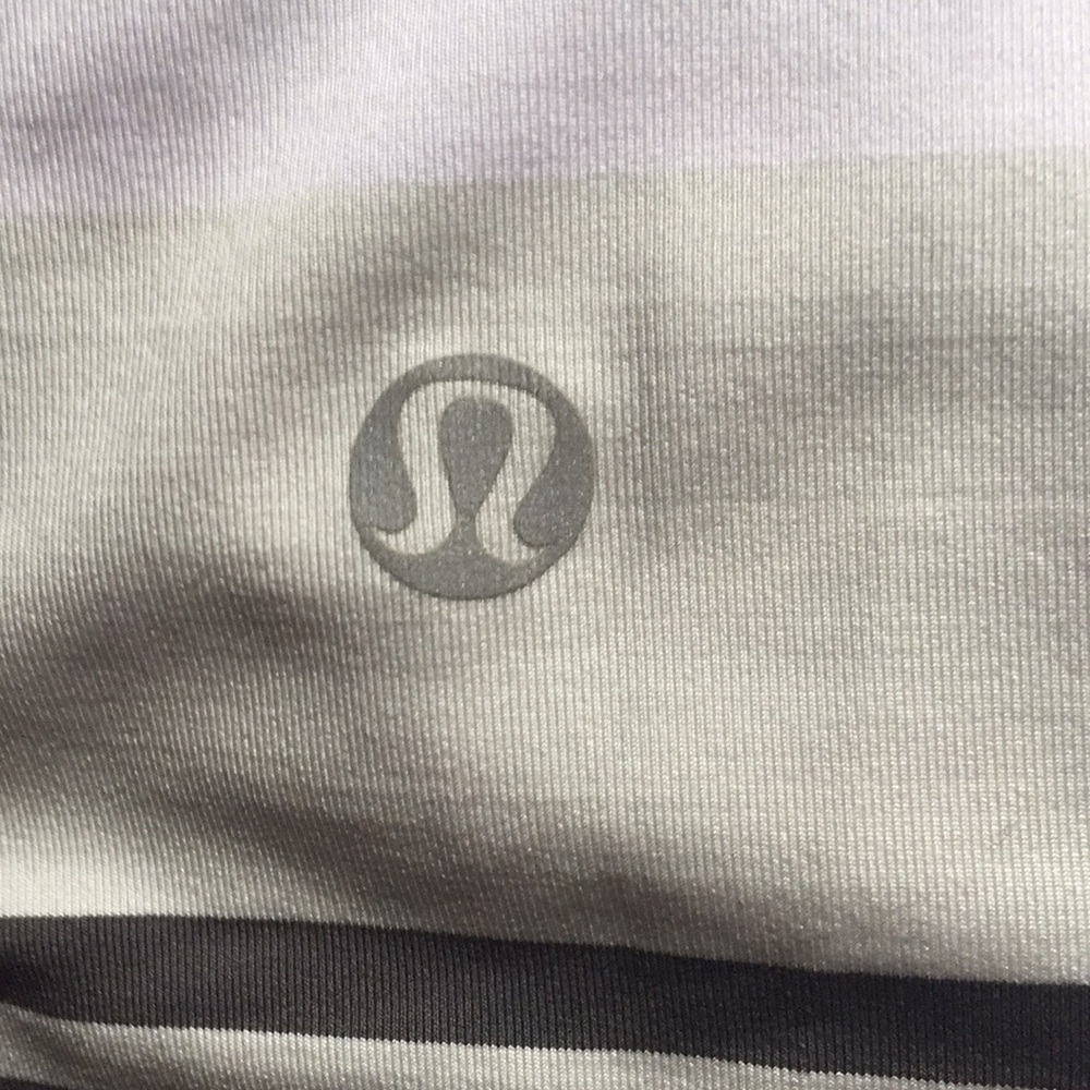 Activewear-LuLu - Picture 3 of 4